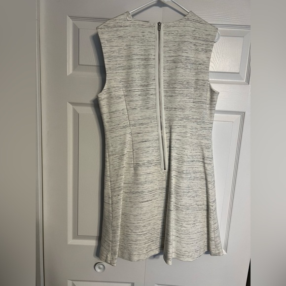 Banana Republic dress, size 14 - Picture 3 of 3